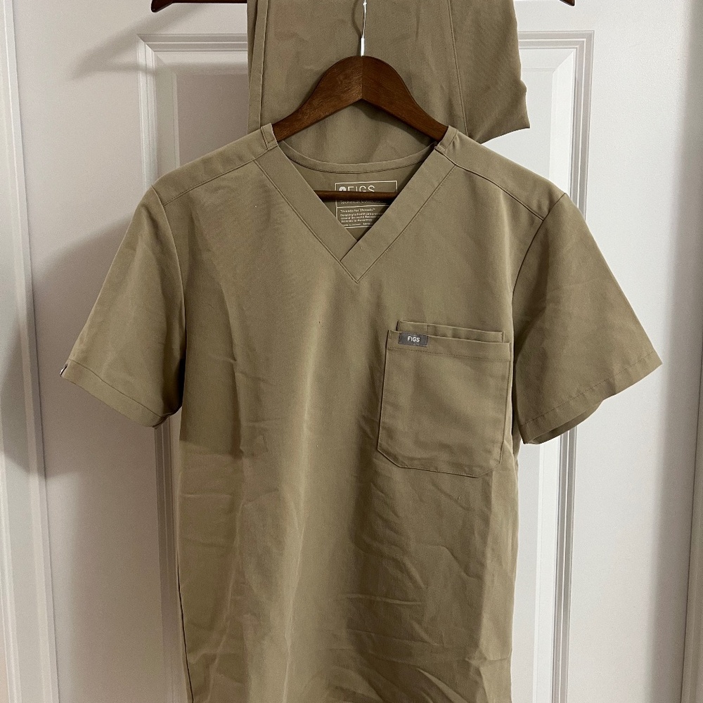 Figs Beige Scrub Set (Men's/Unisex)